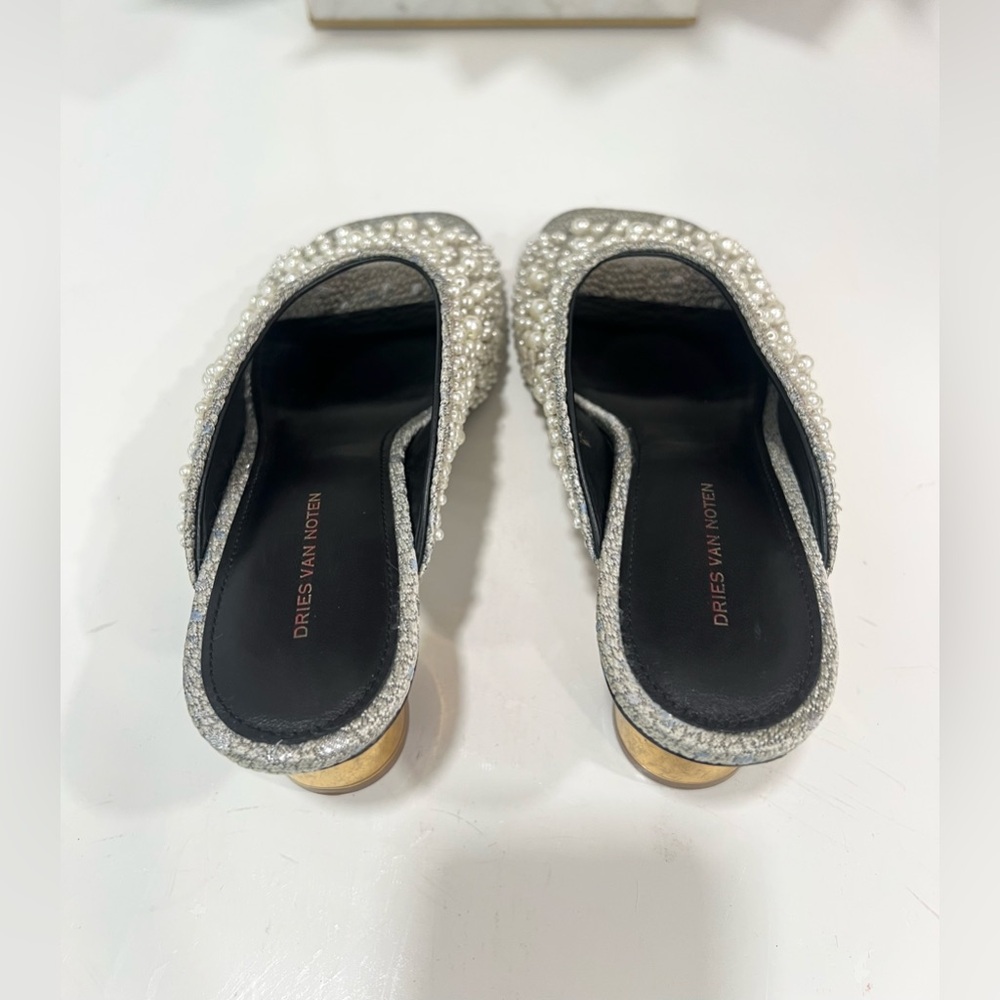 DRIES VAN NOTEN
Pearly Beaded Mule Sandals In Silver - Picture 6 of 8